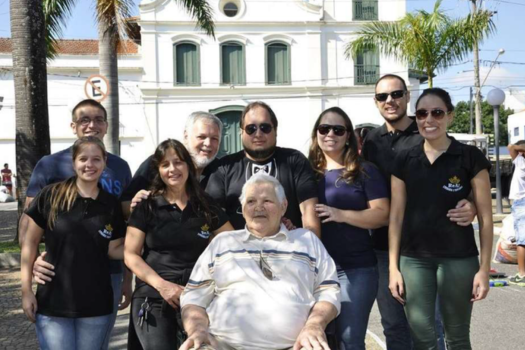 Família Scalet reunida. Ao centro, Alcides Scalet (Foto: Coleção Estevão Scalet)